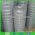 Welded wire roll mesh fence